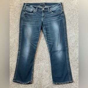 Silver Jeans “Aiko” Classic Straight Leg Capri W30